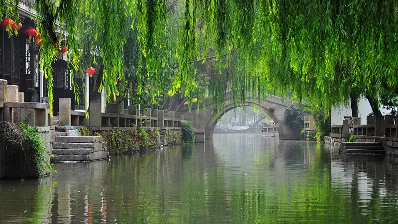 Чжоучжуан — один из самых живописных и известных китайских городов на воде